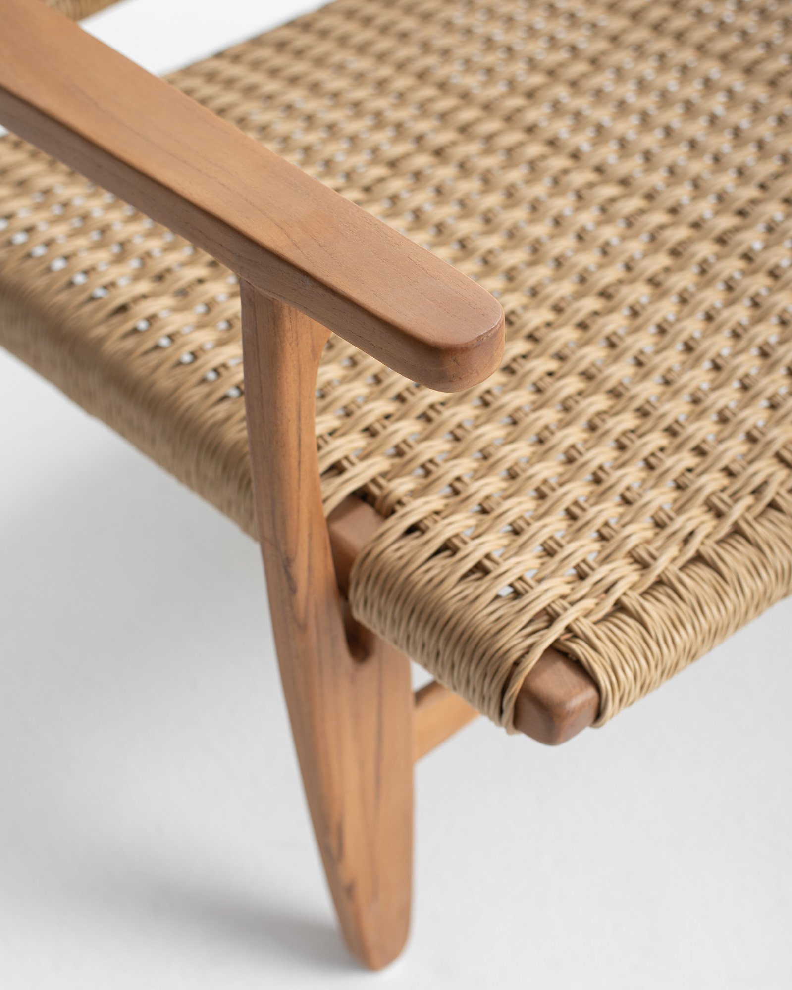 Wea Lounge Chair Thumbnail